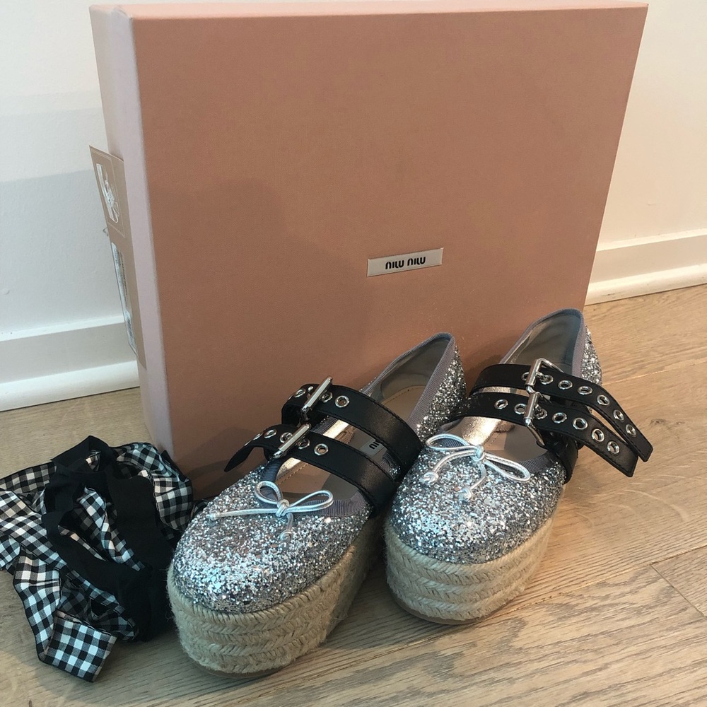 Like new Miu Miu silver wedges